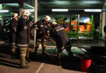 Großflächen-Glasbruch bei Ausstellungshalle