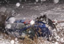 Verkehrsunfall mit eingeklemmter Person